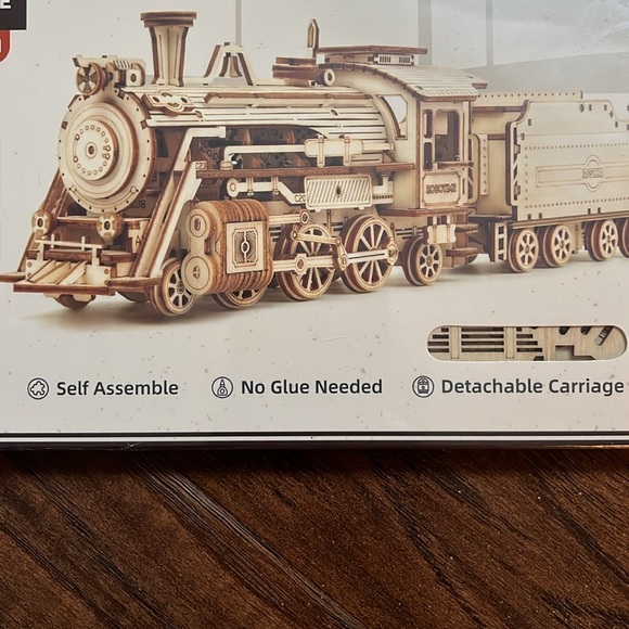 NWT - ROKR Steam Engine Model - Picture 4 of 4